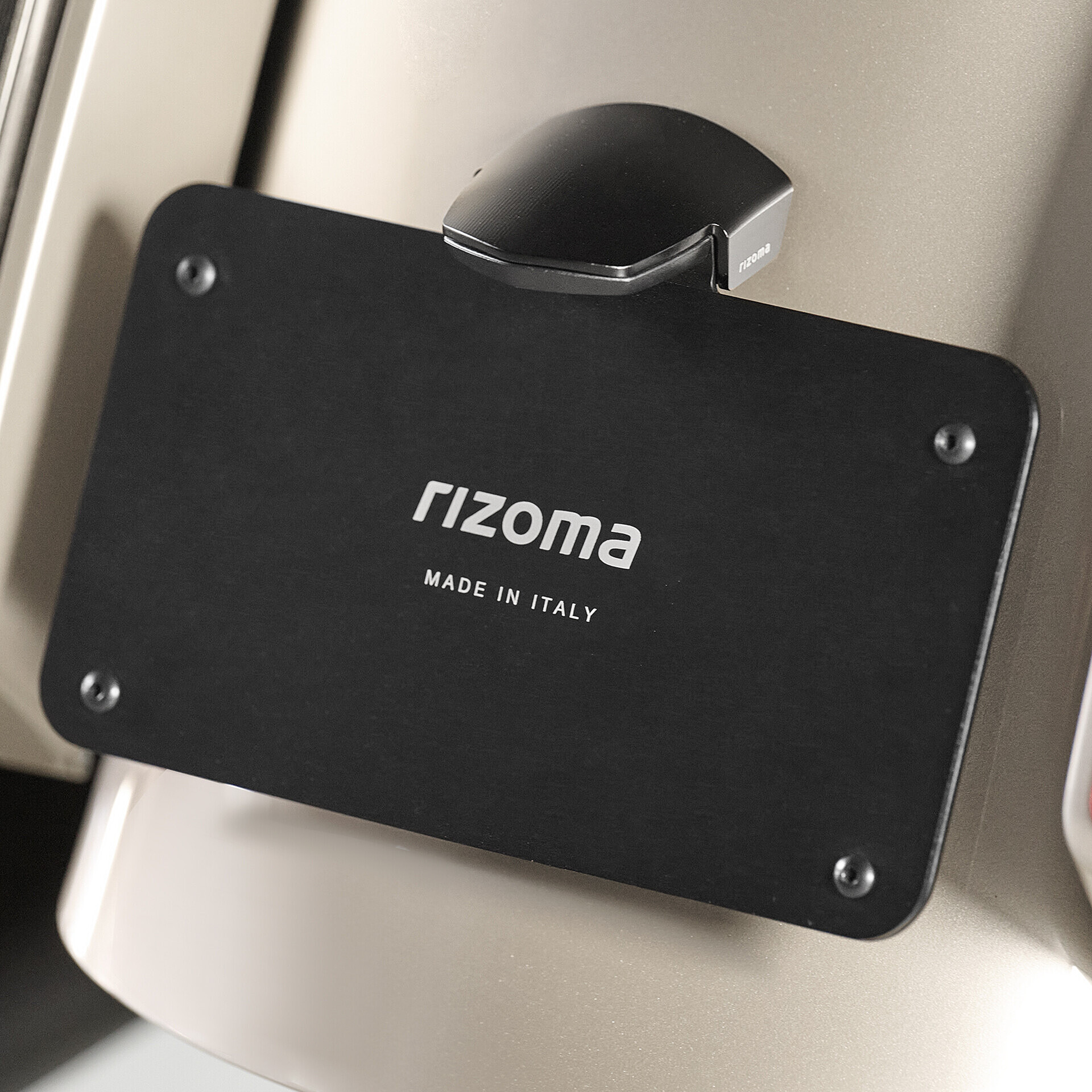 AMERICANA Fender Eliminator