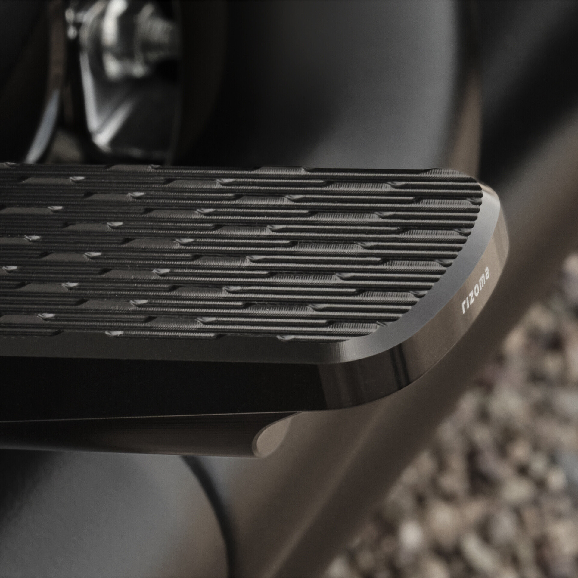 AMERICANA Passenger Pegs